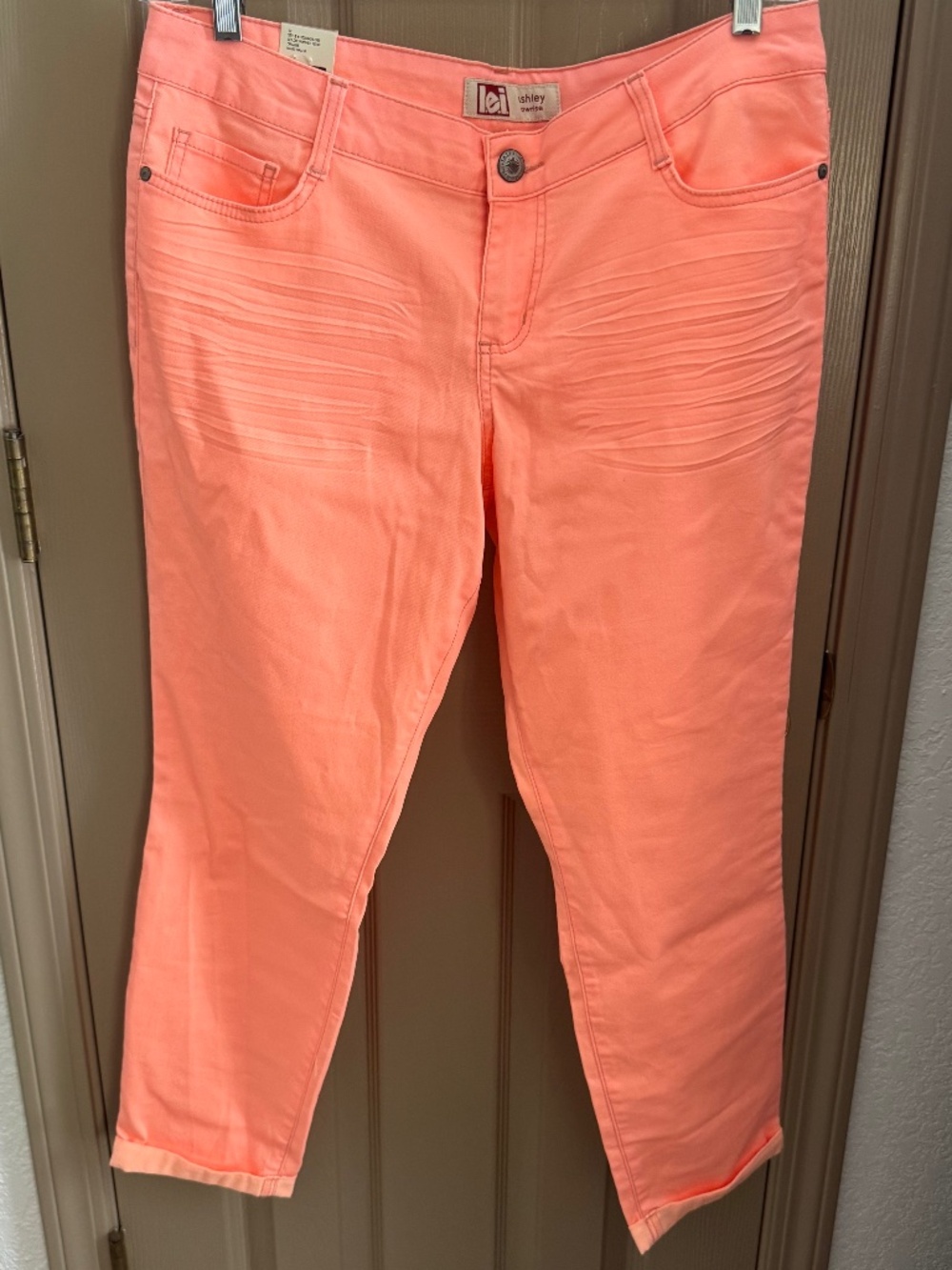 Juniors LEI Ashley low rise Capri pants NWT Sz 15 regular